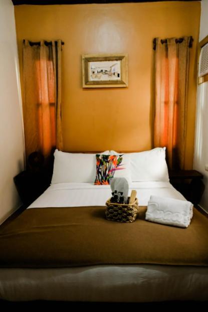 Spacio Caliraya Bed & Breakfast Lumban Zewnętrze zdjęcie